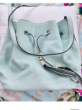 kate spade Grey Street Cooper Soft Pebbled Leather Bucket Bag Mint EUC